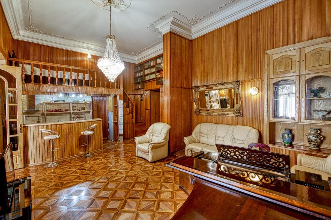 Town Center Rustaveli Aparthotel Τυφλίδα Εξωτερικό φωτογραφία