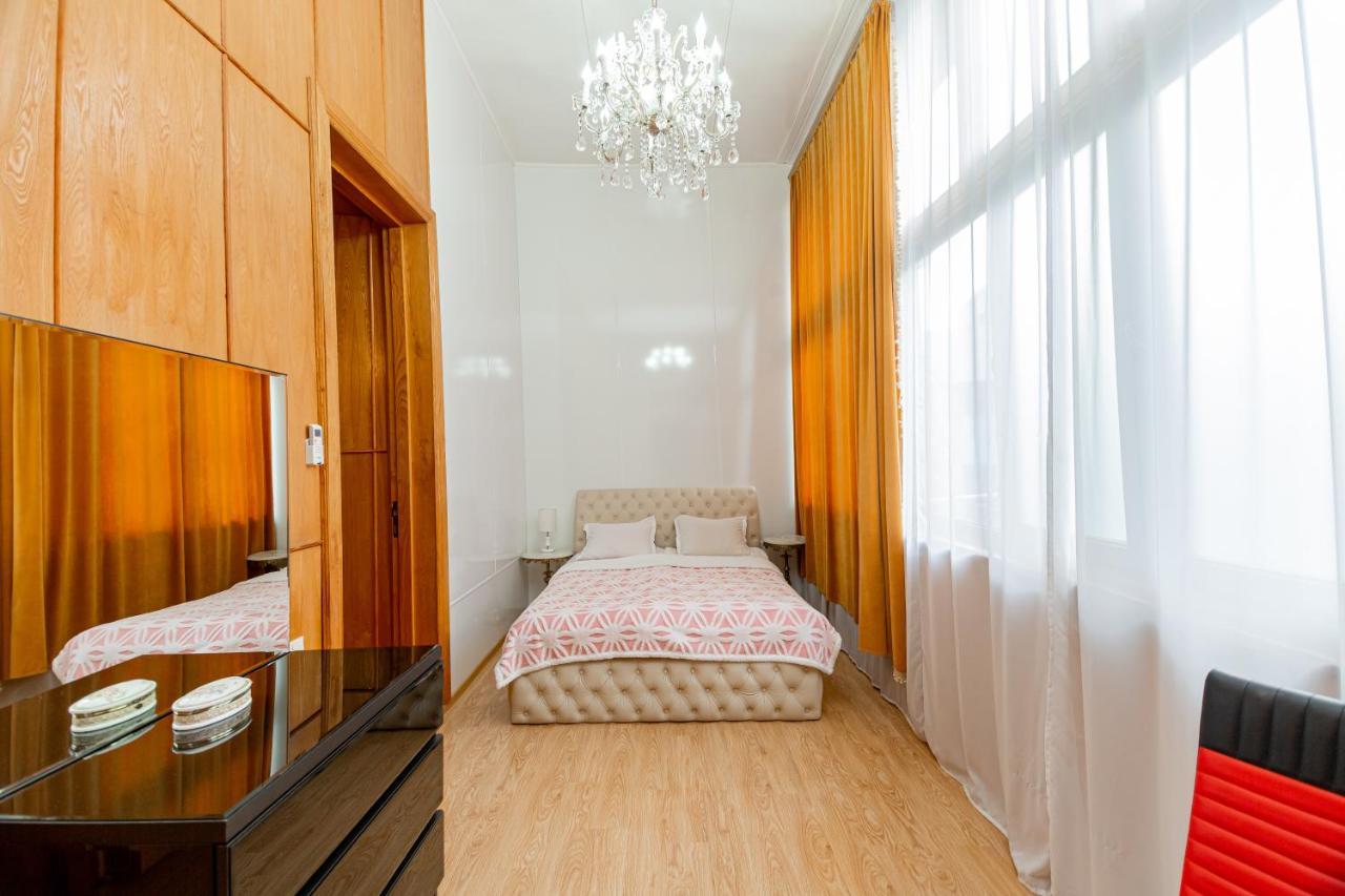 Town Center Rustaveli Aparthotel Τυφλίδα Εξωτερικό φωτογραφία